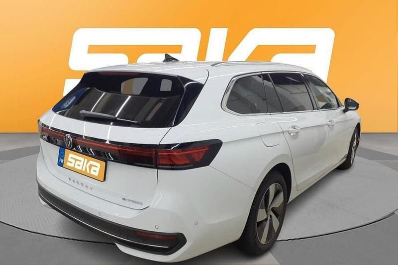 Käytetty VW Passat Comfortline 204 HP (150 kW) 2025 Farmari