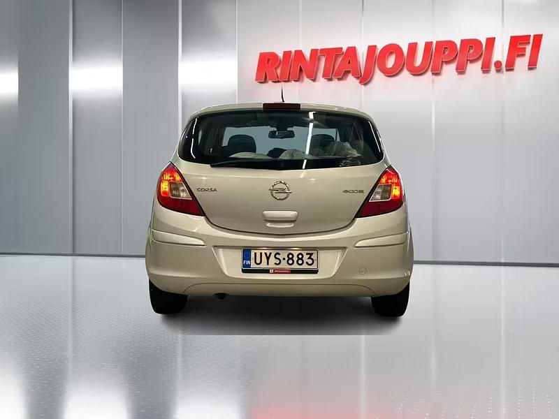 Käytetty Opel Corsa Enjoy 86 HP (63 kW) 2014 Viistoperä