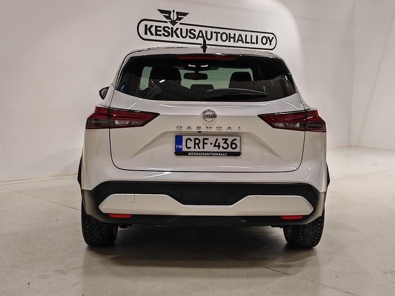 Käytetty Nissan Qashqai Tekna 158 HP (116 kW) 2022 Valkoinen Katumaasturi