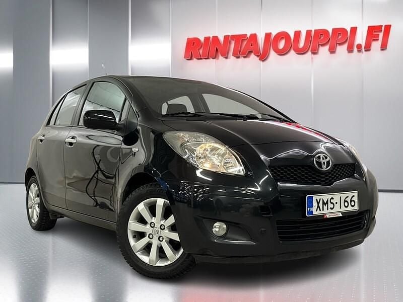Käytetty Toyota Yaris Edition 99 HP (72 kW) 2011 Viistoperä