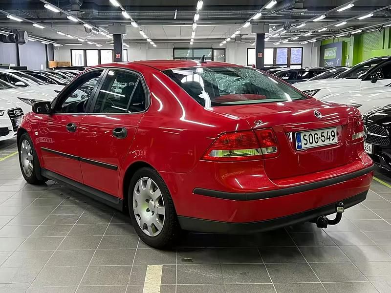 Käytetty Saab 9-3 Linear 122 HP (89 kW) 2004 Punainen Sedan