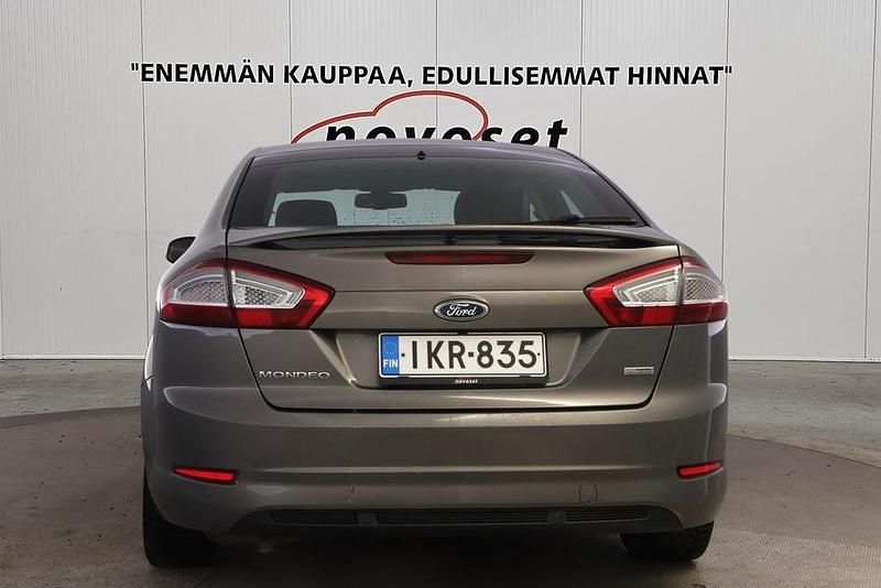 Käytetty Ford Mondeo Business Edition 116 HP (85 kW) 2013 Ruskea Viistoperä