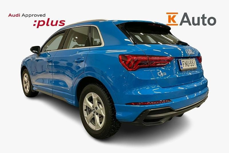 Käytetty Audi Q3 Business 190 HP (139 kW) 2019 Sininen Katumaasturi