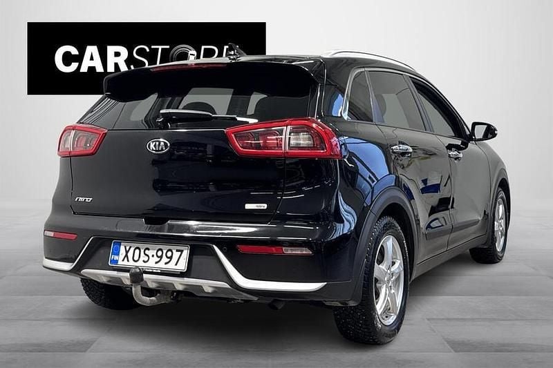 Käytetty Kia Niro FIFA World Cup Edition 105 HP (77 kW) 2018 Katumaasturi