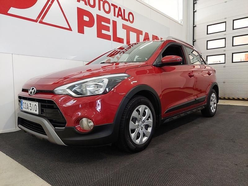 Punainen Käytetty 2019 Hyundai i20 Active Cross Viistoperä | 14 800 € (Perustarjous) - Kuva 1/4