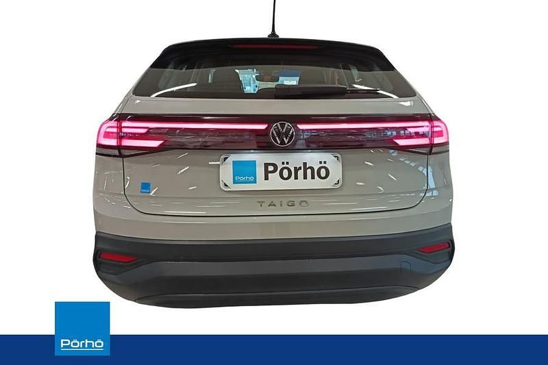 Käytetty VW Taigo Comfortline 95 HP (69 kW) 2023 Harmaa Katumaasturi