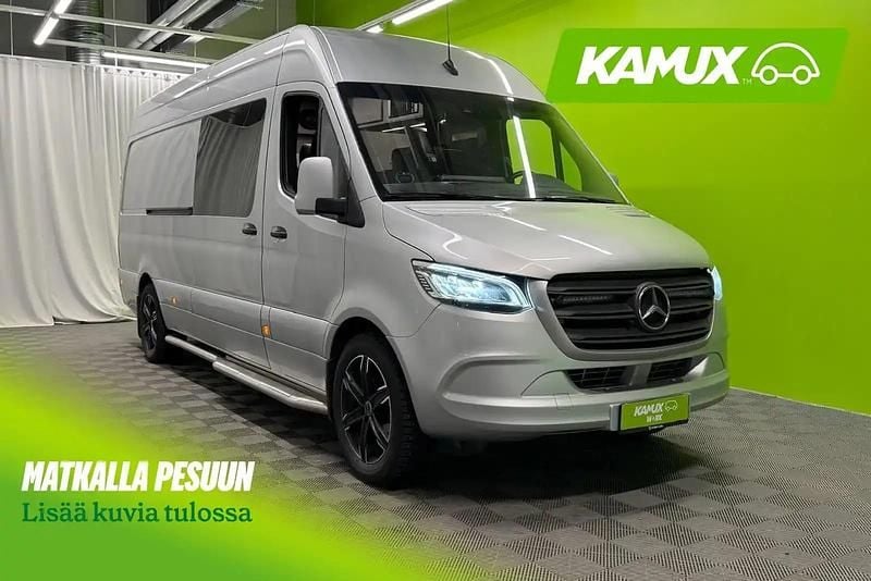 Käytetty Mercedes Sprinter 190 HP (139 kW) 2021 Van