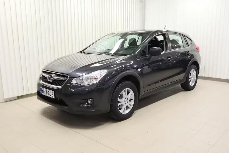 Käytetty Subaru XV 150 HP (110 kW) 2012 Harmaa Katumaasturi