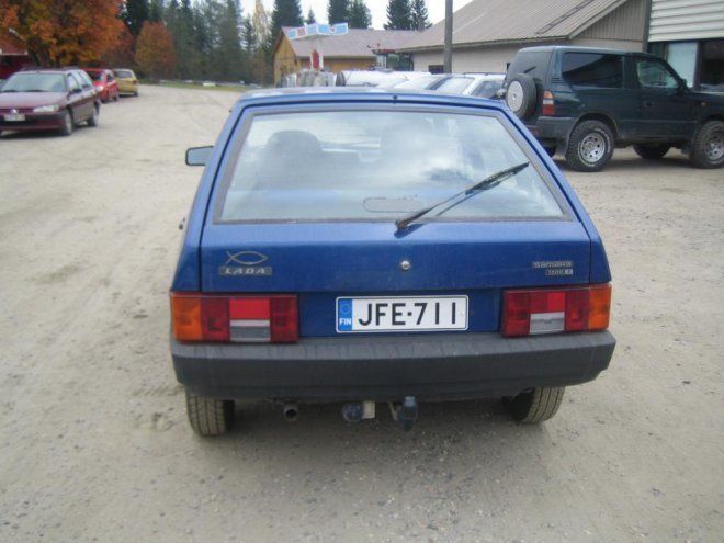 Lada samara 2003