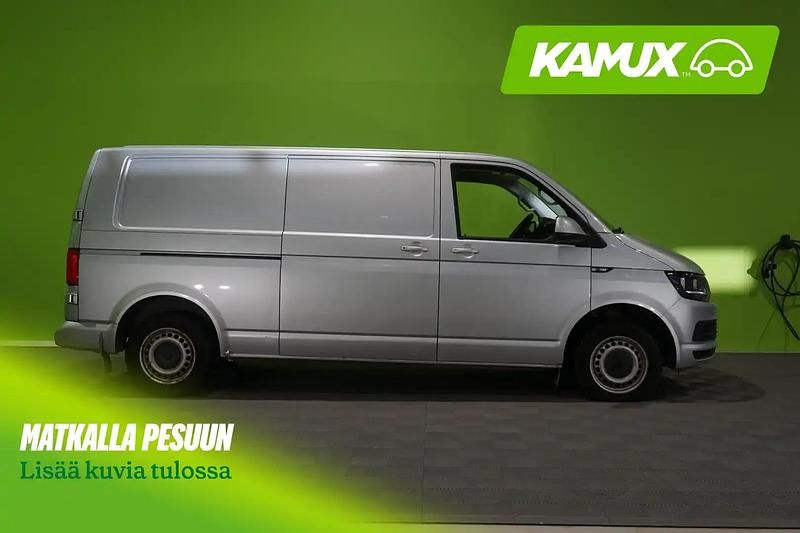 Käytetty VW T6 150 HP (110 kW) 2017 Hopea / harmaa Van