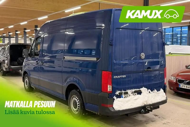 Käytetty VW Crafter 140 HP (102 kW) 2020 Sininen Van