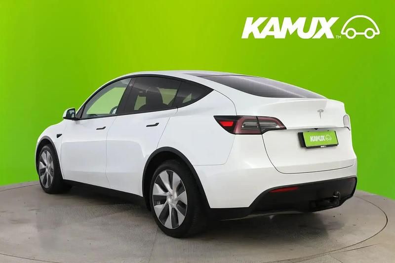 Käytetty Tesla Model Y RWD 219 kW (299 HP) 2023 Valkoinen Katumaasturi