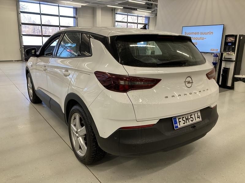 Käytetty Opel Grandland X Comfort 224 HP (164 kW) 2022 Katumaasturi