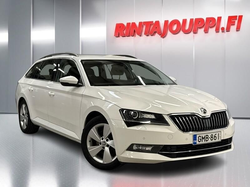 Valkoinen Käytetty 2016 Skoda Superb Ambition Farmari | 12 370 € (Perustarjous) - Kuva 1/4
