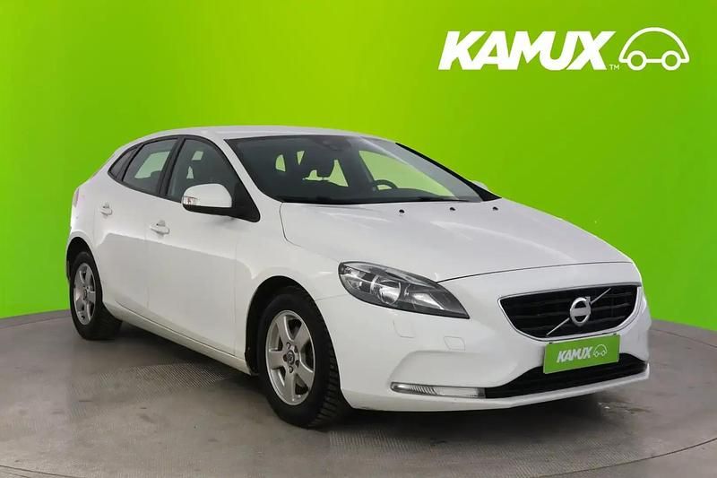 Valkoinen Käytetty 2014 Volvo V40 Kinetic Farmari | 7 190 € (Hyvä tarjous) - Kuva 1/4