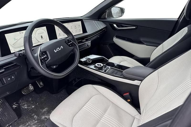 Käytetty Kia EV6 GT-Line 239 kW (325 HP) 2023 Katumaasturi