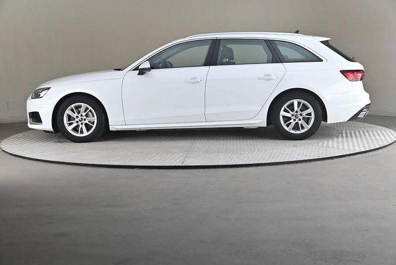 Käytetty Audi A4 204 HP (150 kW) 2023 Farmari