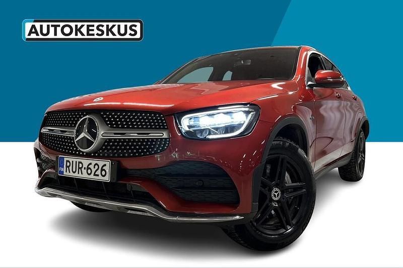 Punainen Käytetty 2022 Mercedes GLC300e Business Coupe - kaksiovinen | 45 490 € (Hyvä tarjous) - Kuva 1/2