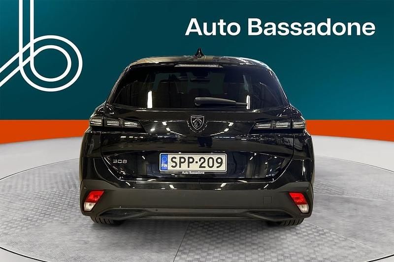 Käytetty Peugeot 308 SW Active 131 HP (96 kW) 2023 Farmari