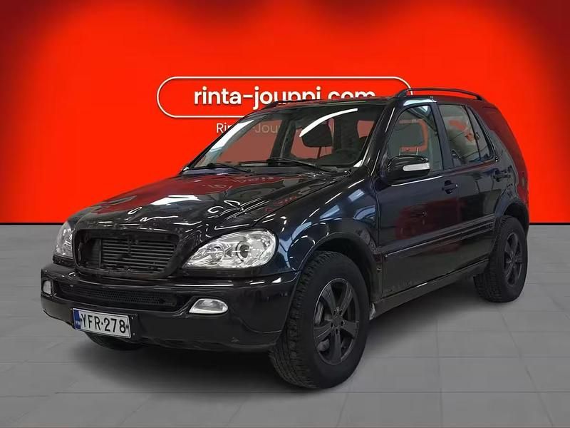 Käytetty Mercedes ML270 2003 Katumaasturi