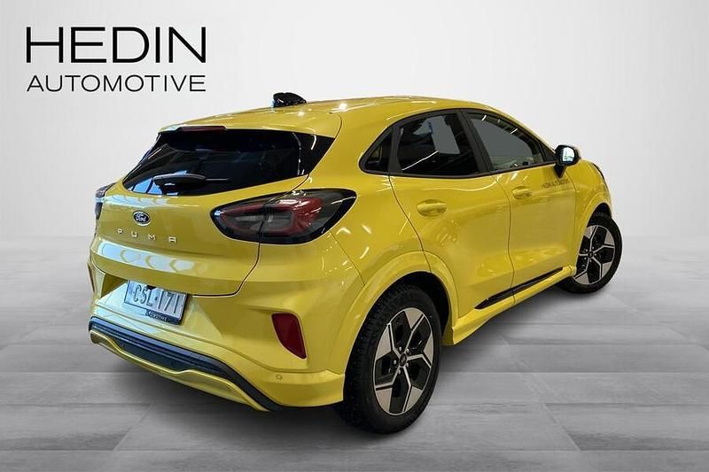 Käytetty Ford Puma Gen-E Standard Range 124 kW (169 HP) 2025 Keltainen Katumaasturi