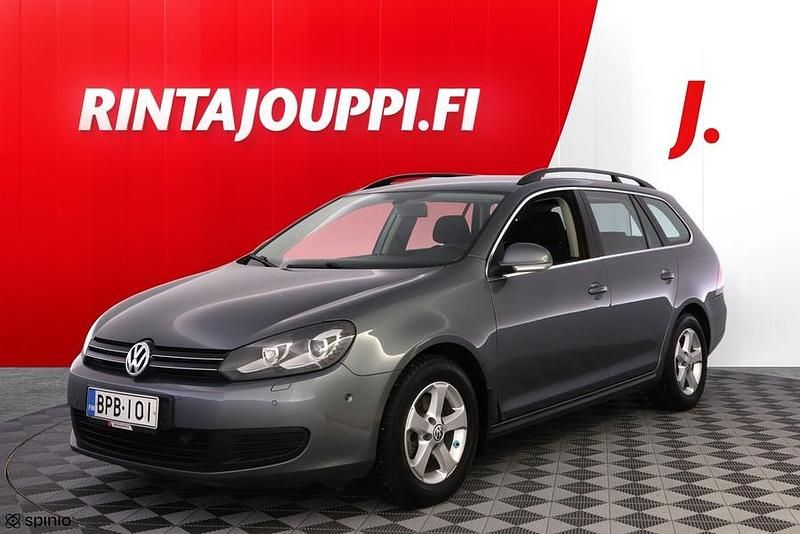 Käytetty VW Golf Comfortline 122 HP (89 kW) 2011 Harmaa Farmari