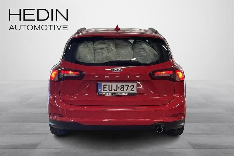 Käytetty Ford Focus 99 HP (72 kW) 2022 Farmari