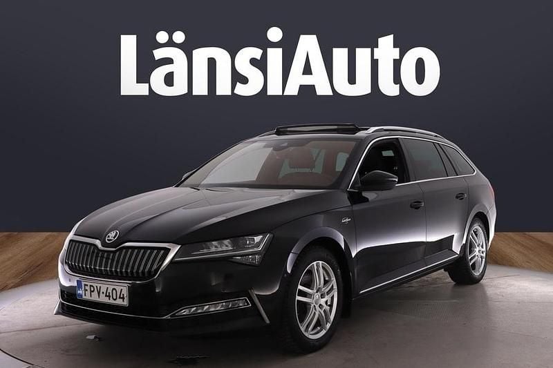 Musta Käytetty 2021 Skoda Superb LAURIN & KLEMENT Farmari | 23 790 € (Perustarjous) - Kuva 1/1