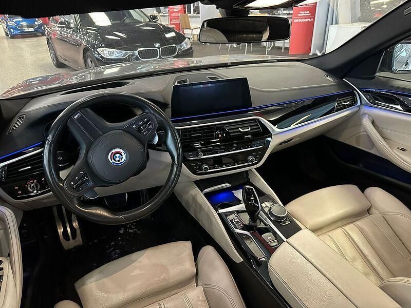 Käytetty BMW 530e Comfort Edition 252 HP (185 kW) 2019 Sedan