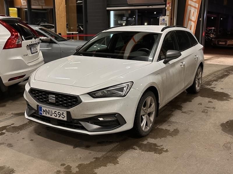 Käytetty 2021 Seat Leon Farmari | 18 800 € (Perustarjous) - Kuva 1/4