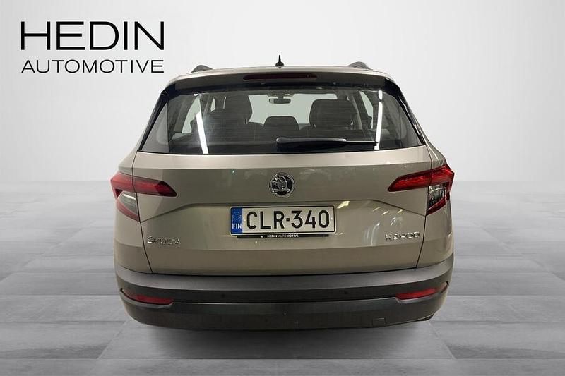 Käytetty Skoda Karoq Ambition 116 HP (85 kW) 2018 Peessi Katumaasturi