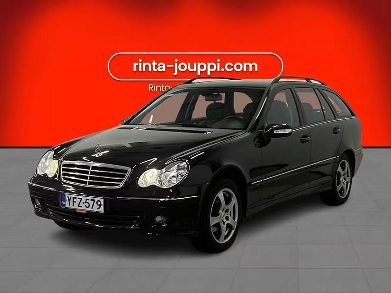 Käytetty Mercedes C180 Avantgarde 143 HP (105 kW) 2006 Farmari