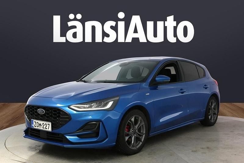 Sininen Käytetty 2022 Ford Focus ST-Line Viistoperä | 17 770 € (Hyvä tarjous) - Kuva 1/1