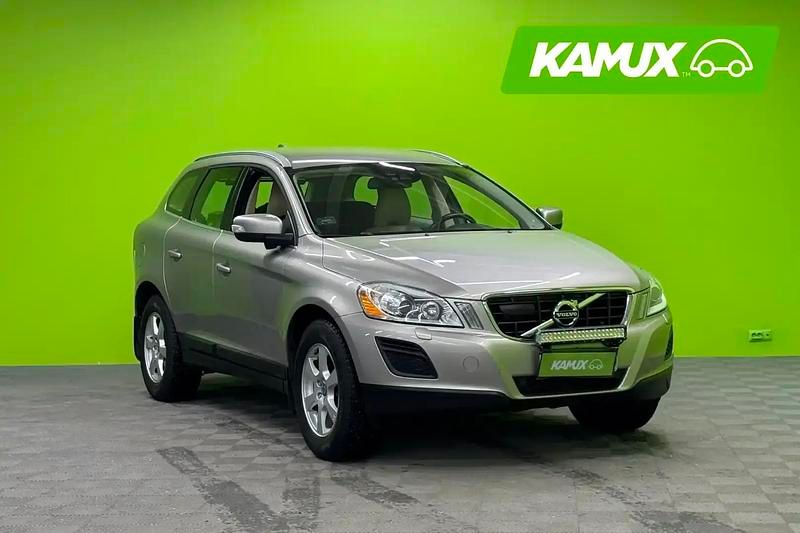 Käytetty 2012 Volvo XC60 Summum Katumaasturi | 17 890 € (Hieman kallis) - Kuva 1/4