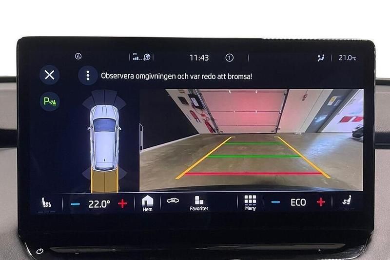 Käytetty Skoda Enyaq iV 132 kW (180 HP) 2022 Katumaasturi