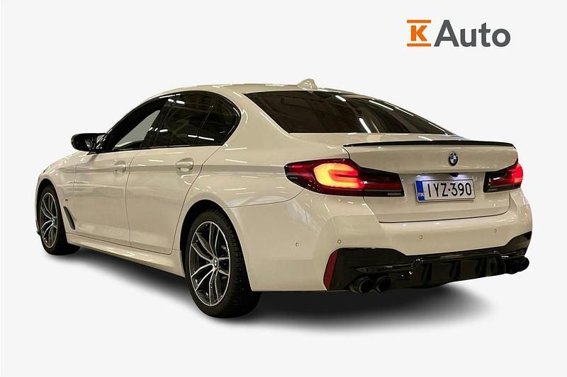 Käytetty BMW 520 M Sport 198 HP (145 kW) 2021 Valkoinen Sedan