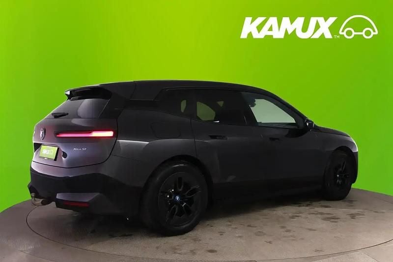 Käytetty BMW iX Sport Line 384 kW (523 HP) 2023 Hopea / harmaa Katumaasturi