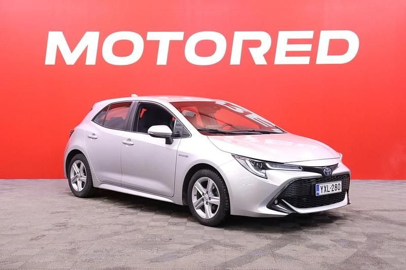 Käytetty Toyota Corolla Active 122 HP (89 kW) 2021 Viistoperä