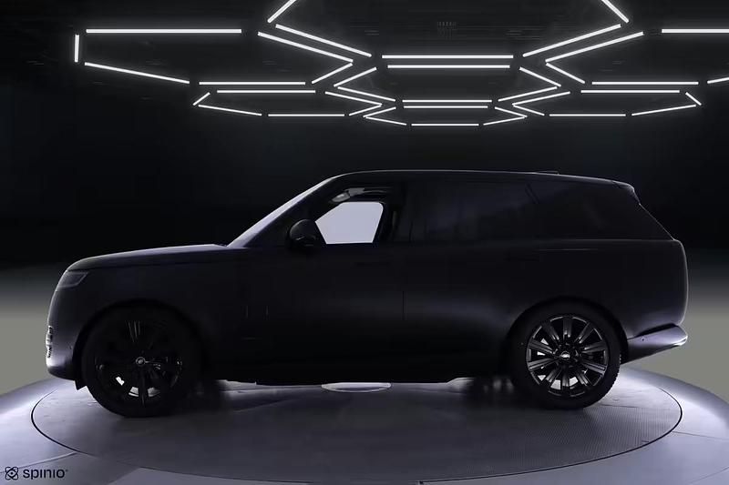 Käytetty Land Rover Range Rover Autobiography 510 HP (375 kW) 2023 Katumaasturi