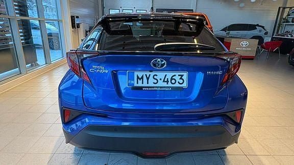 Käytetty Toyota C-HR Edition 121 HP (88 kW) 2020 Sininen Katumaasturi
