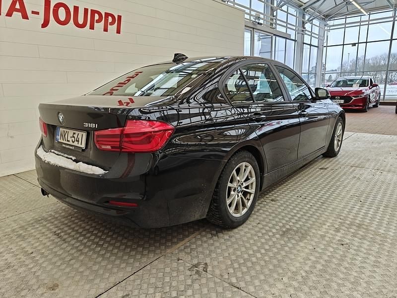 Käytetty BMW 318 136 HP (100 kW) 2016 Sedan