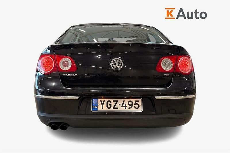 Käytetty VW Passat Highline 160 HP (117 kW) 2009 Musta Sedan