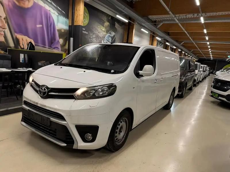 Valkoinen Käytetty 2019 Toyota Proace Tila-auto | 19 900 € (Kallis) - Kuva 1/4