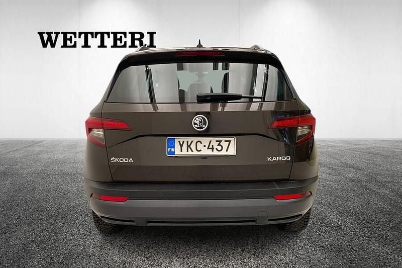 Käytetty Skoda Karoq Ambition 150 HP (110 kW) 2018 Ruskea Katumaasturi