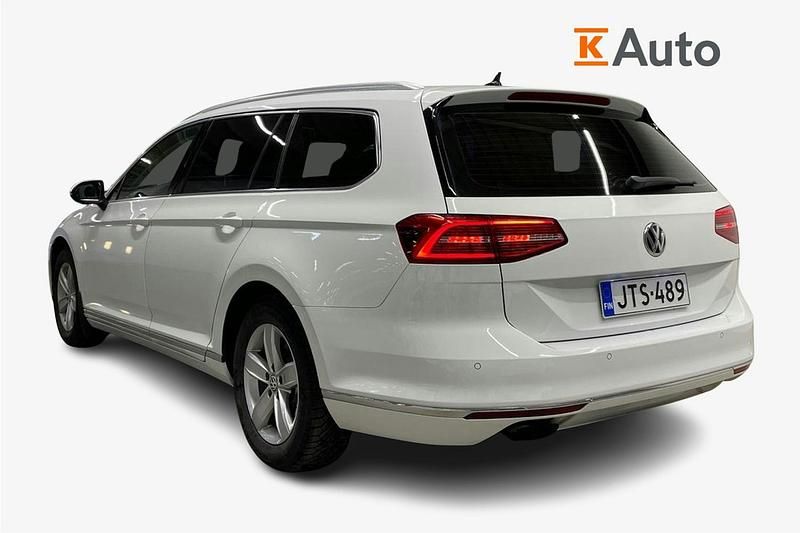 Käytetty VW Passat Comfortline 190 HP (139 kW) 2019 Valkoinen Farmari