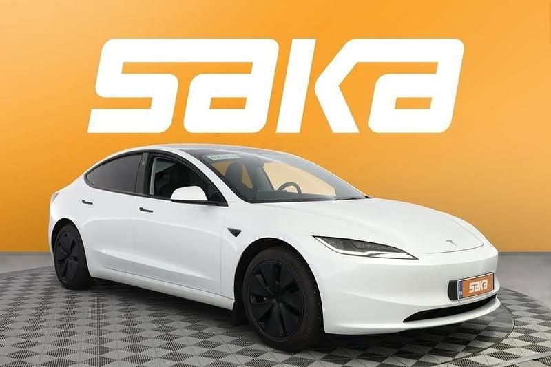 Käytetty 2024 Tesla Model 3 RWD Sedan | 37 790 € (Hieman kallis) - Kuva 1/3