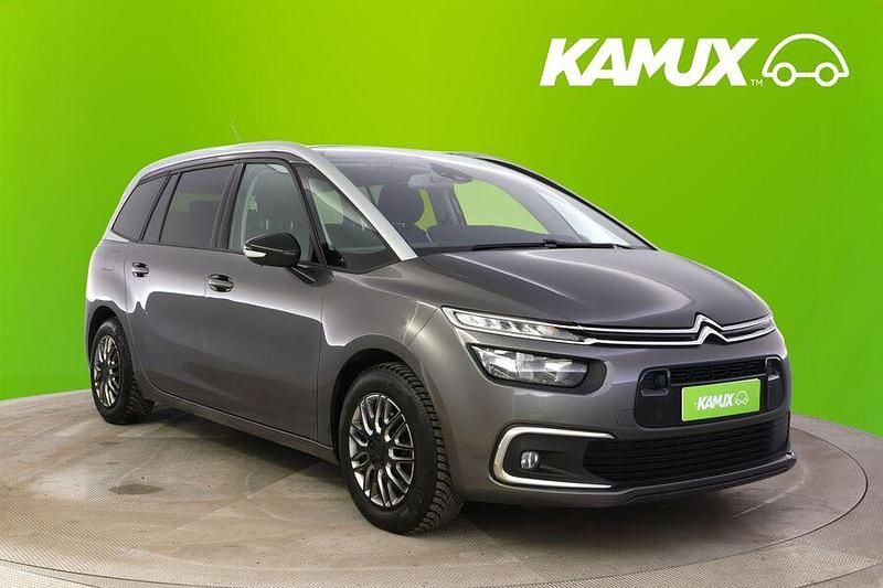 Käytetty Citroën C4 SpaceTourer Shine 131 HP (96 kW) 2021 Hopea / harmaa Tila-auto