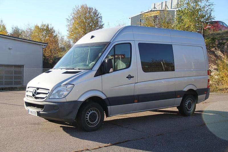 Käytetty Mercedes Sprinter 129 HP (94 kW) 2011 Harmaa Van