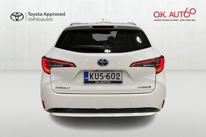 Käytetty Toyota Corolla Edition 122 HP (89 kW) 2022 040 Farmari