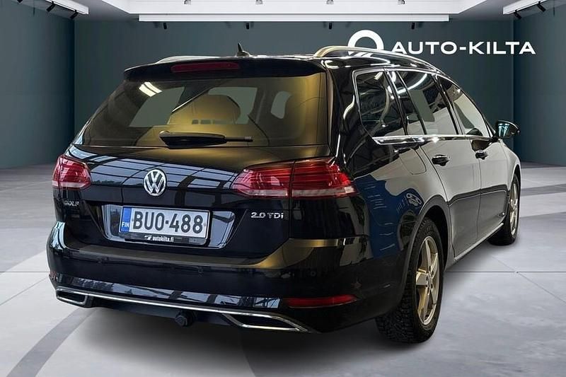 Käytetty VW Golf VII Highline 150 HP (110 kW) 2017 Musta Farmari